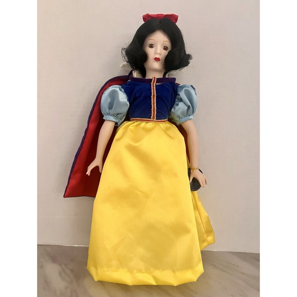 Vintage Snow White Porcelain Doll Stamped 1984 Anna Anando Royal Heirloom 17 In